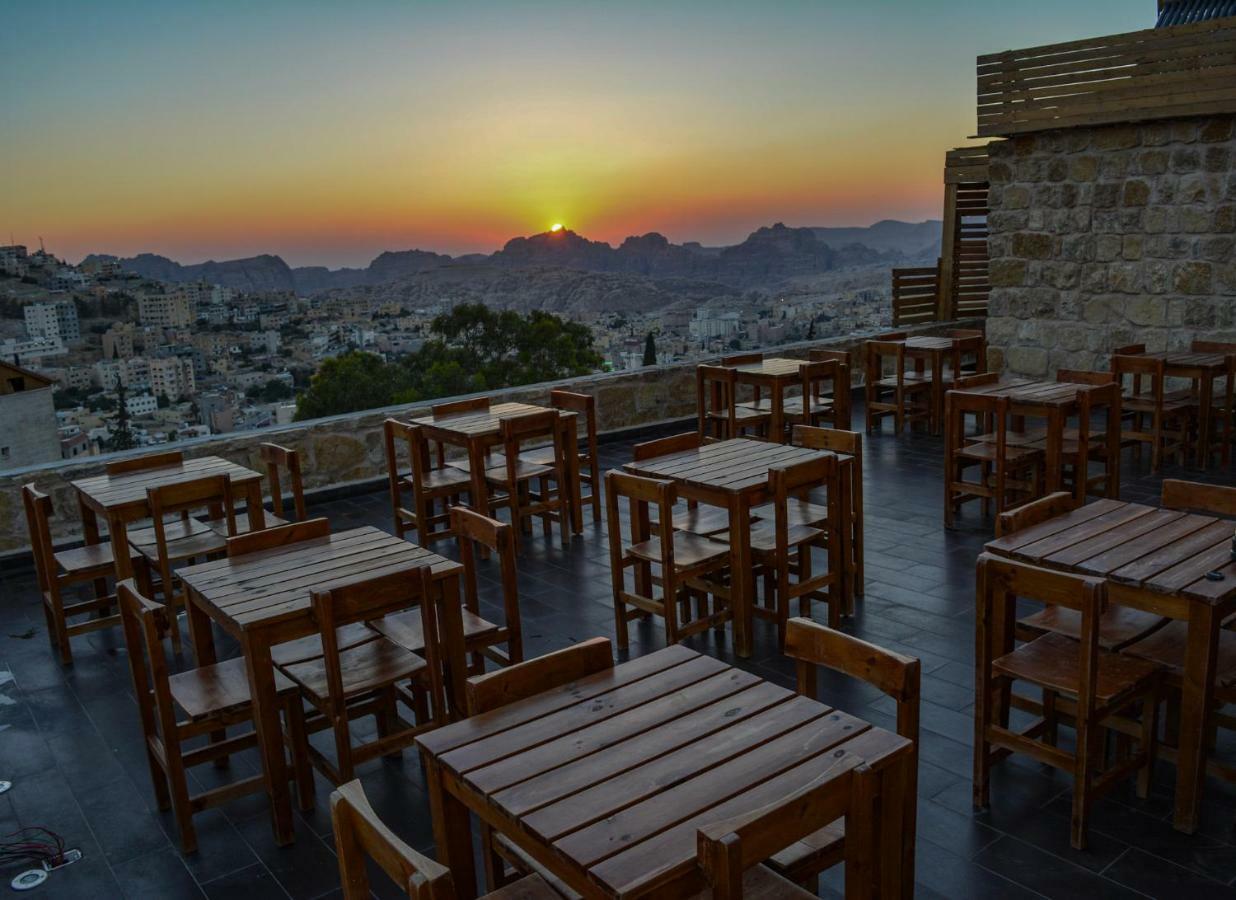 Ata Ali Hotel Wadi Musa Buitenkant foto